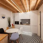 Arroios Loft Retreat Lisbon Mezzanine Apartment