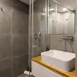 Arroios Loft Retreat Lisbon Mezzanine Apartment * Lisboa