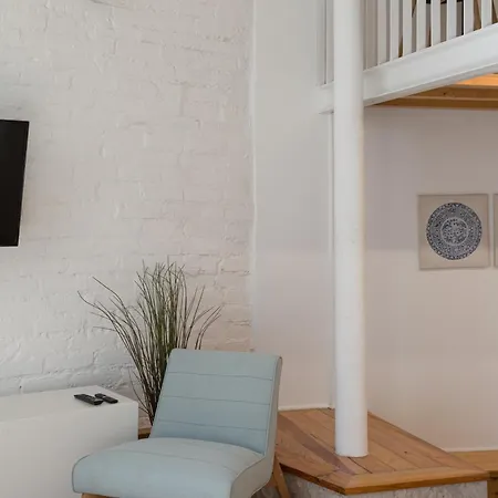 Apartment Arroios Loft Retreat Mezzanine Lisbon